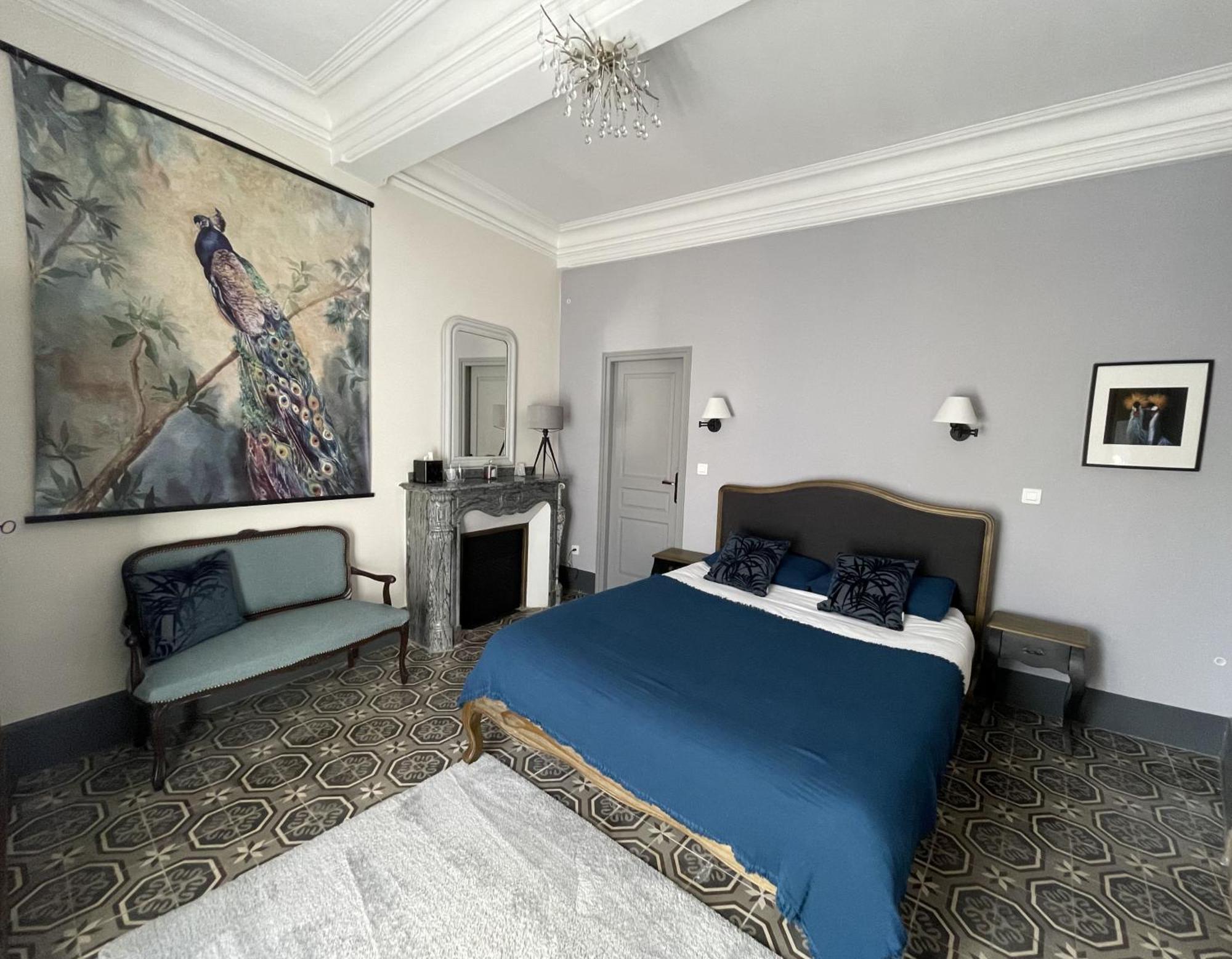 L'Oiseau Bleu Peacock Bed & Breakfast Roubia Luaran gambar